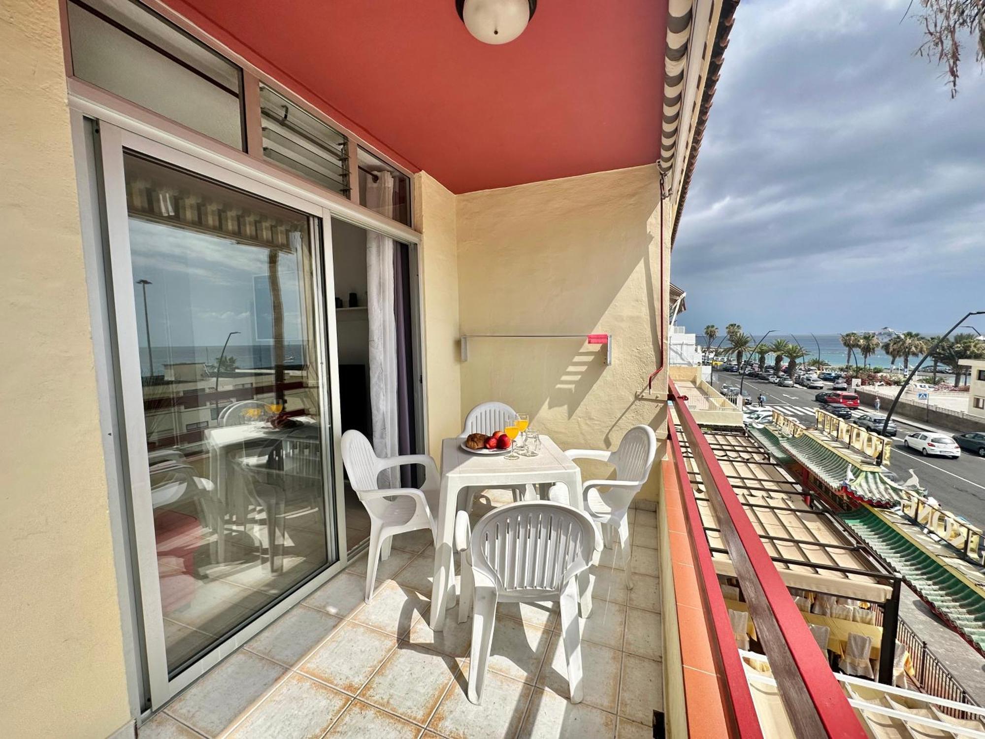 Sunbeach Apartment อาโรนา ภายนอก รูปภาพ