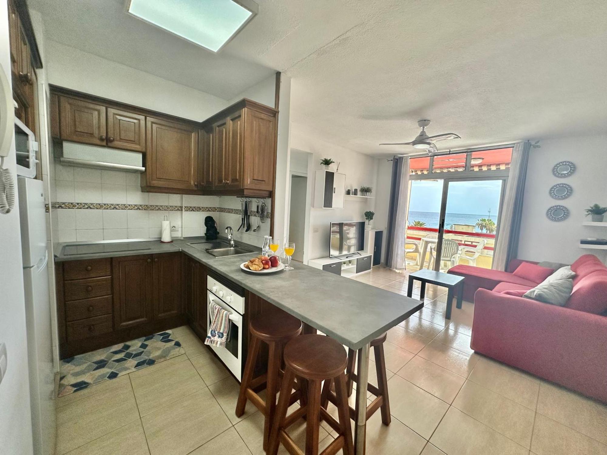 Sunbeach Apartment อาโรนา ภายนอก รูปภาพ