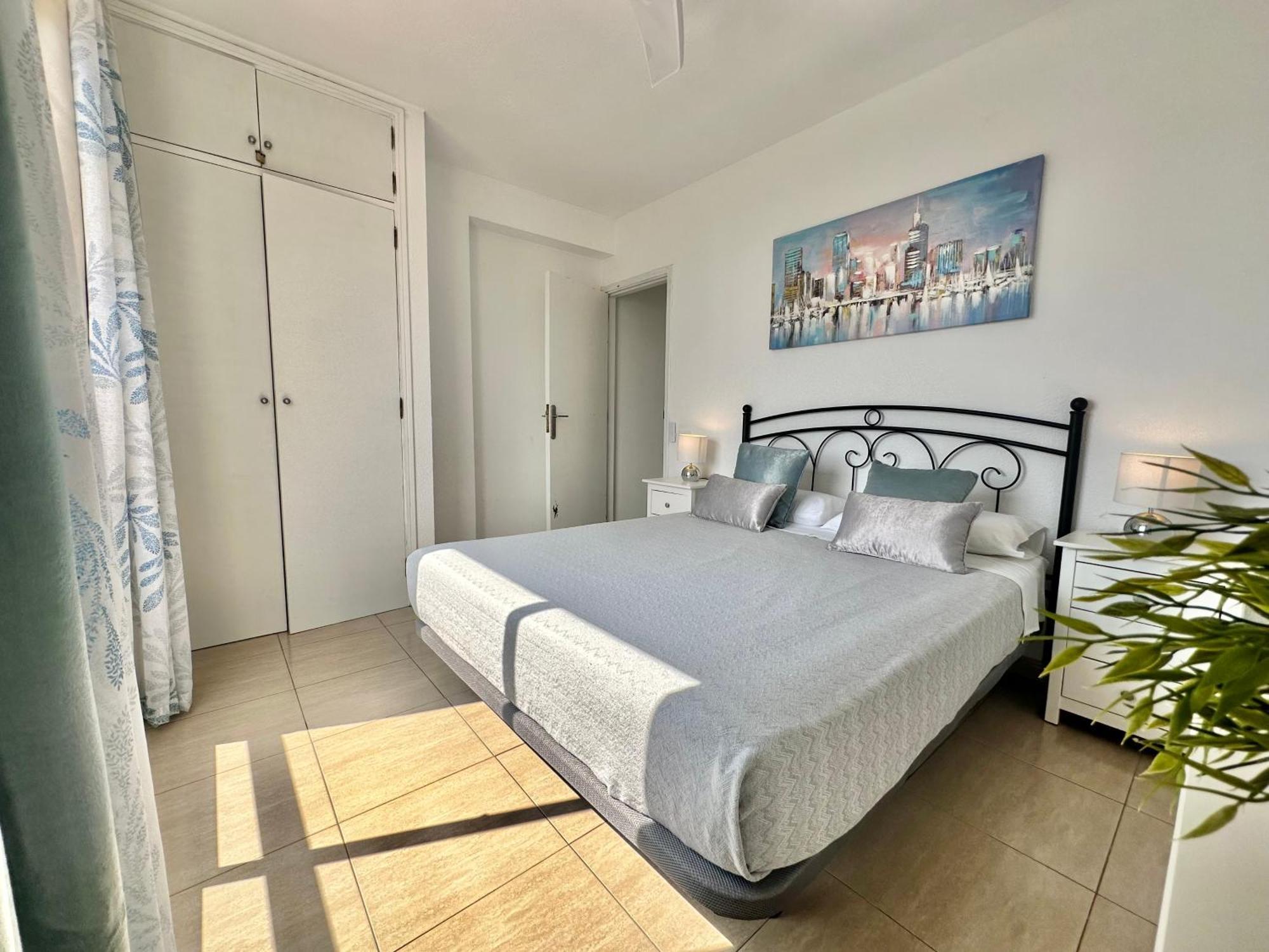 Sunbeach Apartment อาโรนา ภายนอก รูปภาพ