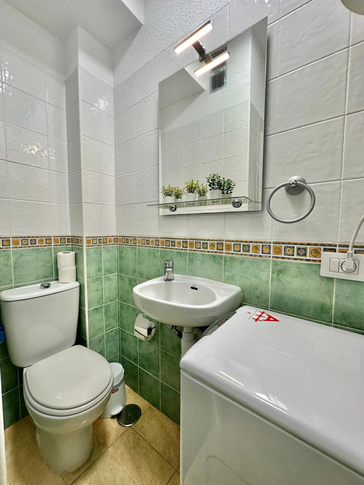 Sunbeach Apartment อาโรนา ภายนอก รูปภาพ